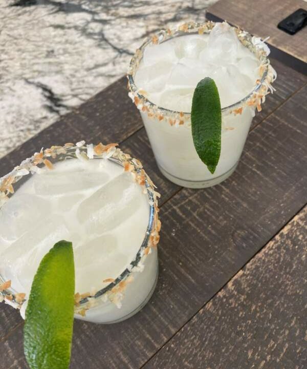 Monday Margarita Madness−This Coconut Margarita Brings the Beach Vacation to You